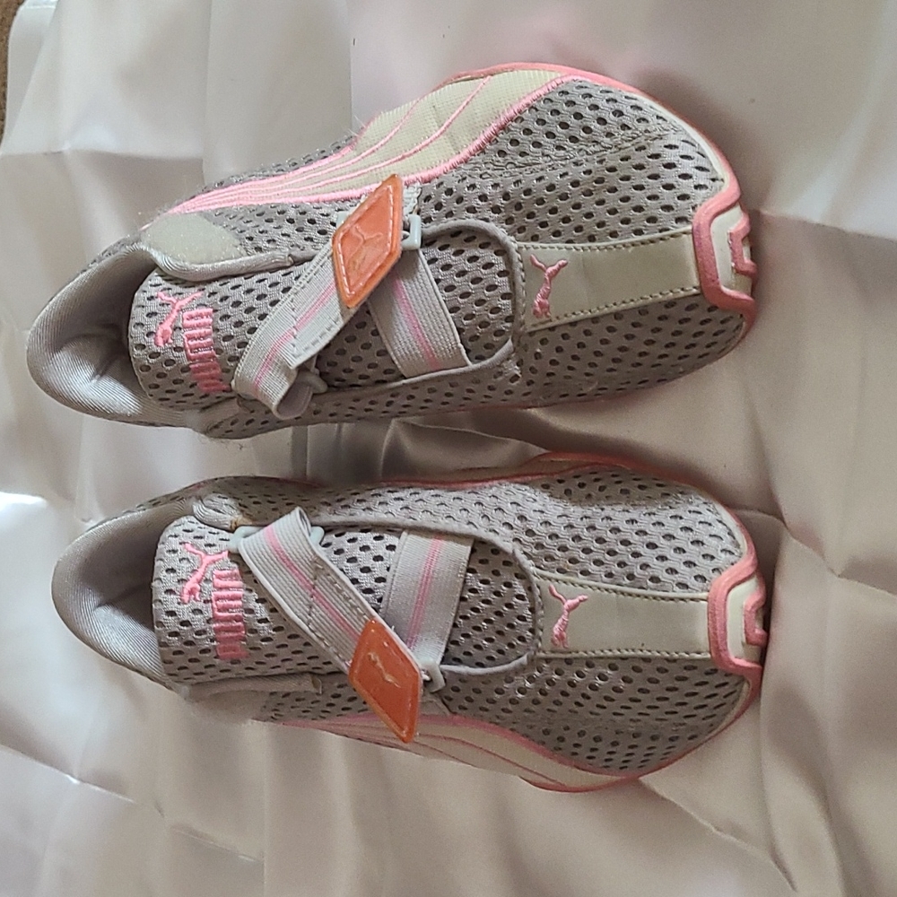 Puma sneakers